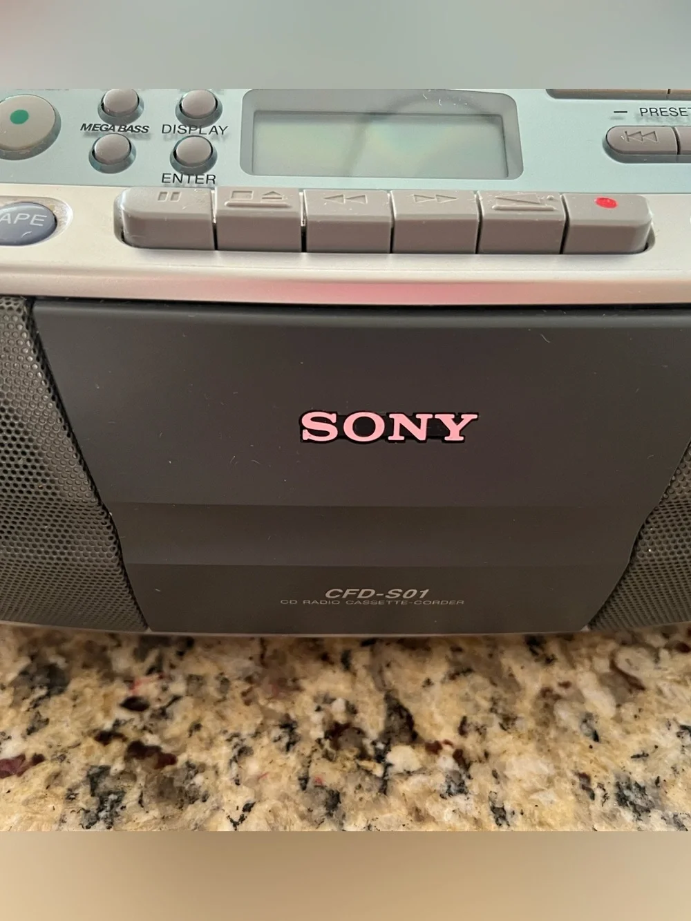 Sony CFD-S01 CD Player Boombox AM FM Radio Cassette WORKING Battery or Plug In
